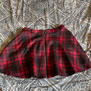 HOT TOPIC, Skater Skirt, Plaid